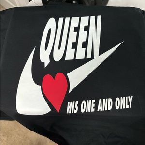 Queen tee